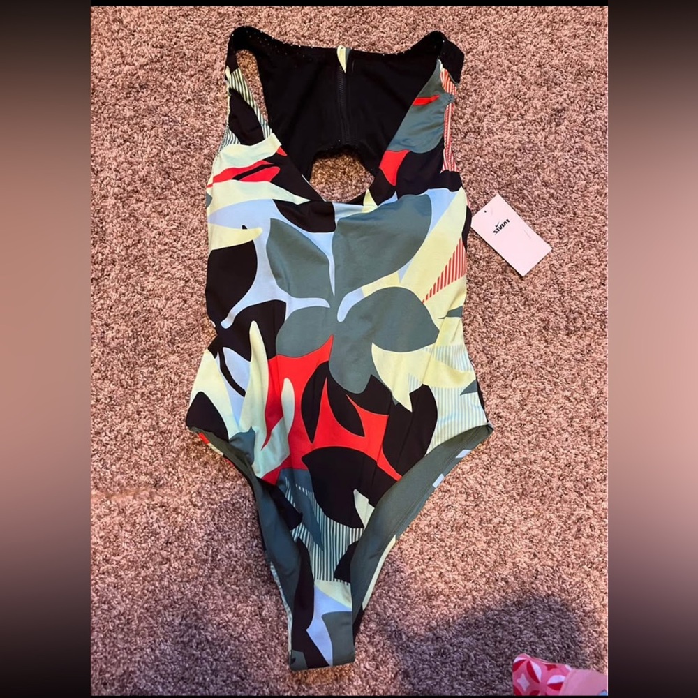 Brand new (with tags) NIKE swimsuit